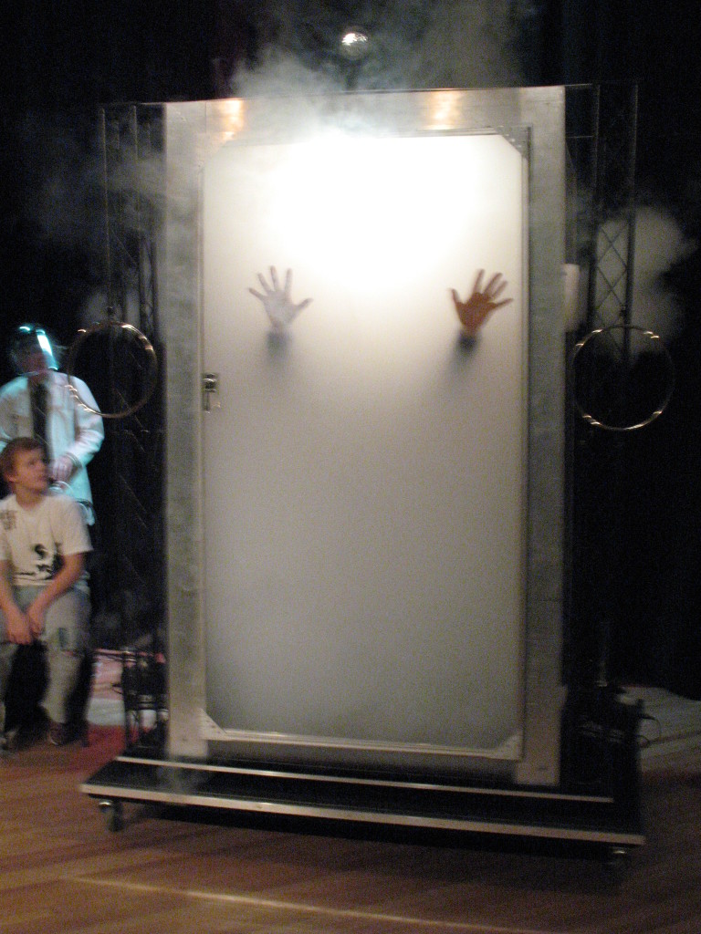Melbourne Magician Tim Ellis Smoke Chamber Illusion Show